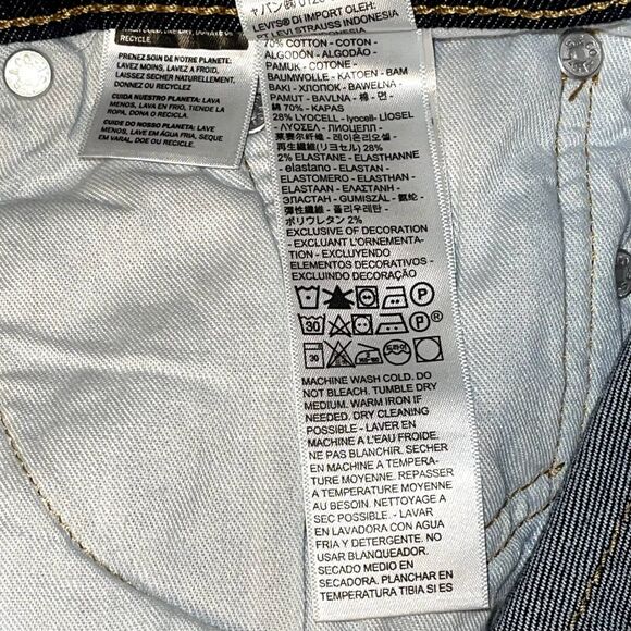 Levi's 511 Slim Fit Jeans 28x30 | Myers Crescent Medium Wash - Picture 14 of 16